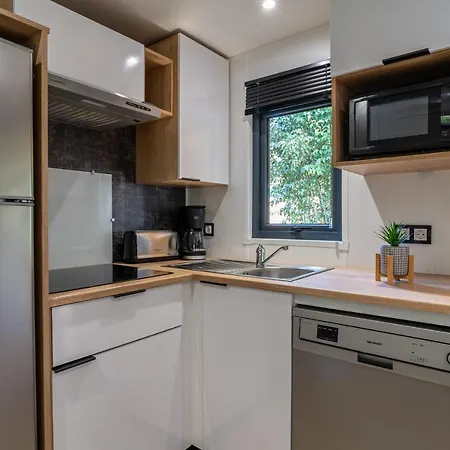 Kemping Camping Maeva Respire Ecolodge L'etoile D'argens 5*