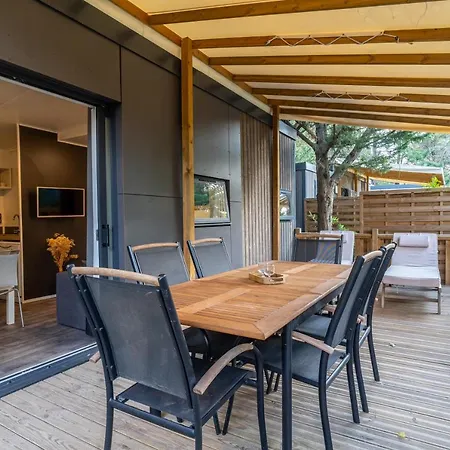 Camping Maeva Respire Ecolodge L'etoile D'argens Kemping 5*