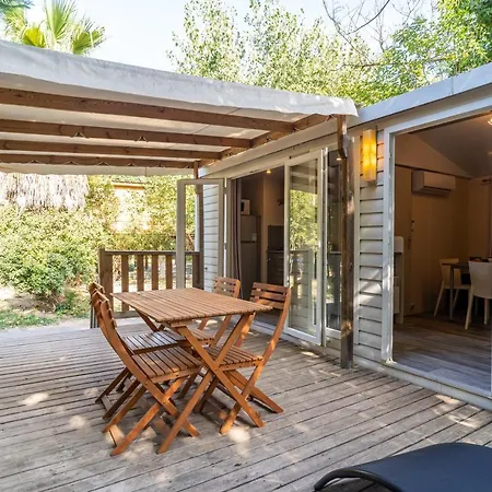 Kemping Camping Maeva Respire Ecolodge L'etoile D'argens Fréjus