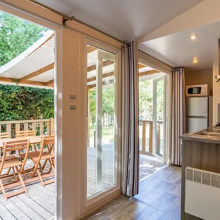 Kemping Camping Maeva Respire Ecolodge L'etoile D'argens