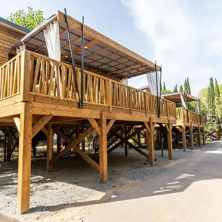 Camping Maeva Respire Ecolodge L'etoile D'argens Kemping 5*