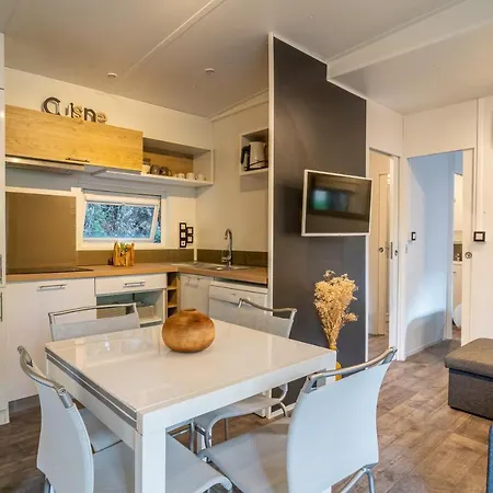 Kemping Camping Maeva Respire Ecolodge L'etoile D'argens